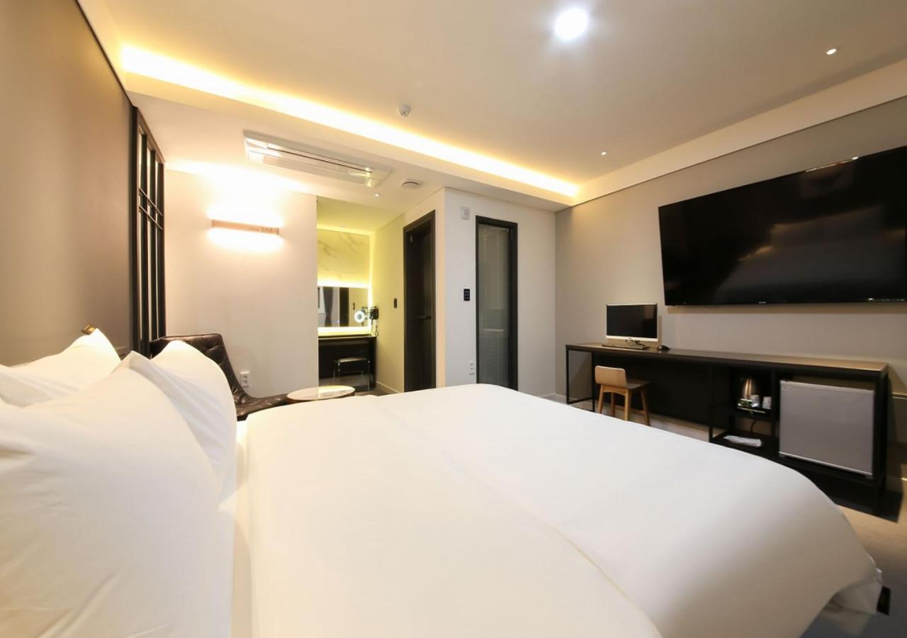 West In Hotel Yeosu Eksteriør bilde