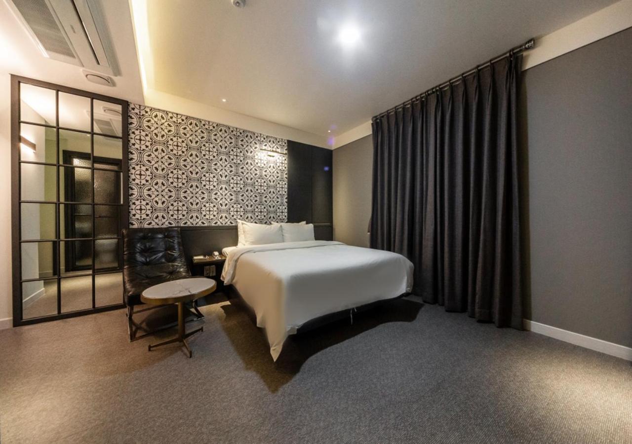 West In Hotel Yeosu Eksteriør bilde