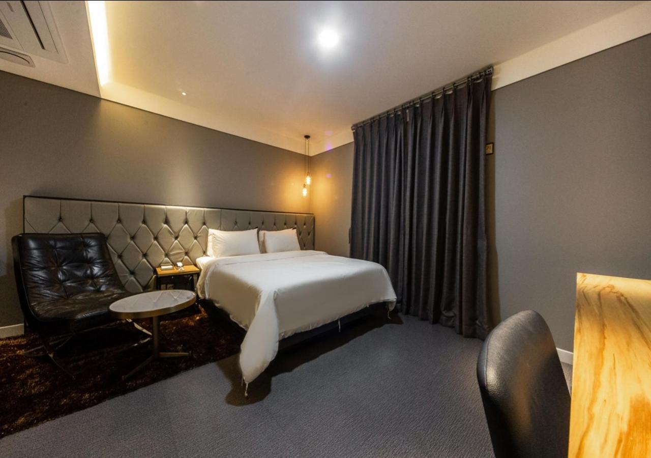 West In Hotel Yeosu Eksteriør bilde