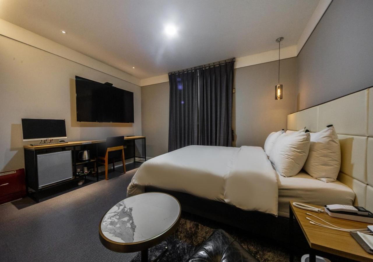 West In Hotel Yeosu Eksteriør bilde