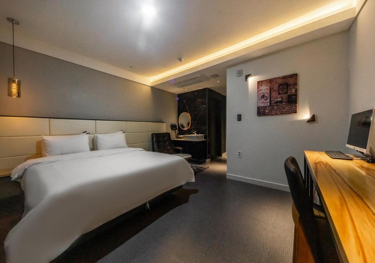 West In Hotel Yeosu Eksteriør bilde