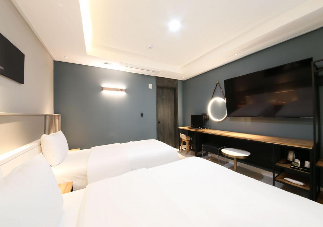 West In Hotel Yeosu Eksteriør bilde