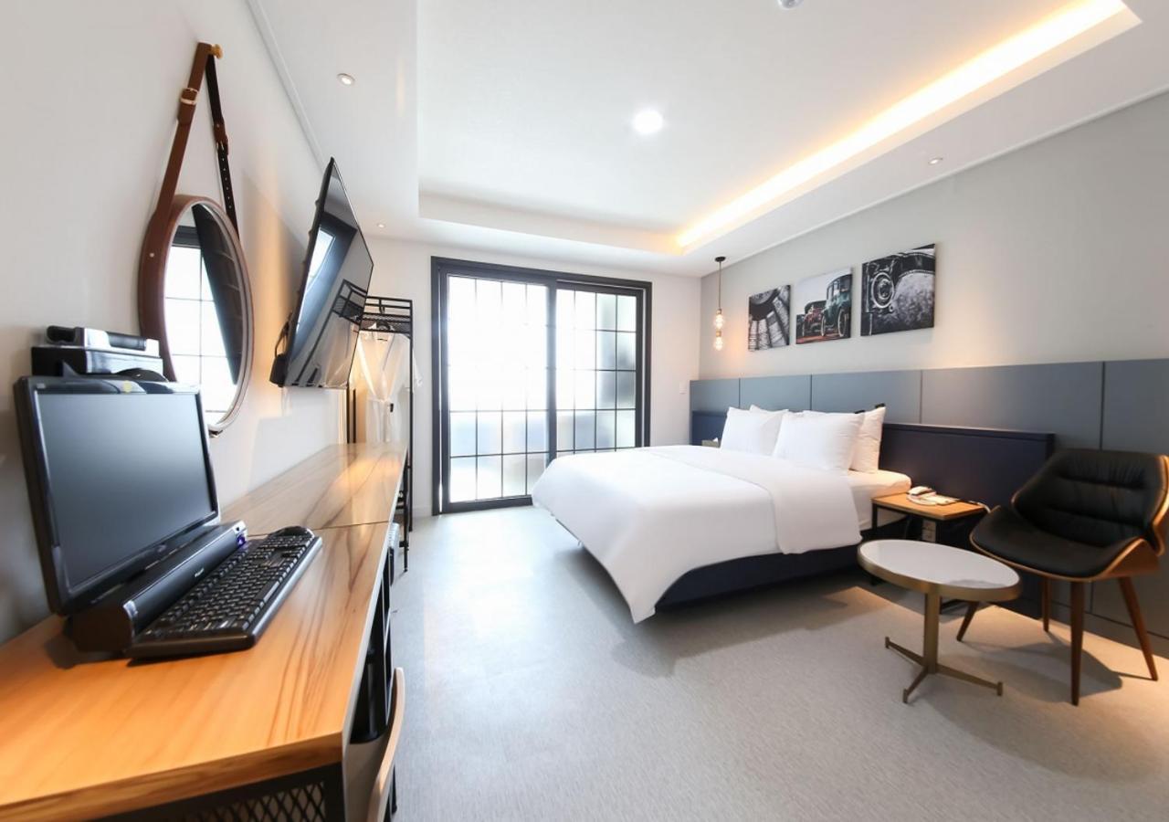 West In Hotel Yeosu Eksteriør bilde
