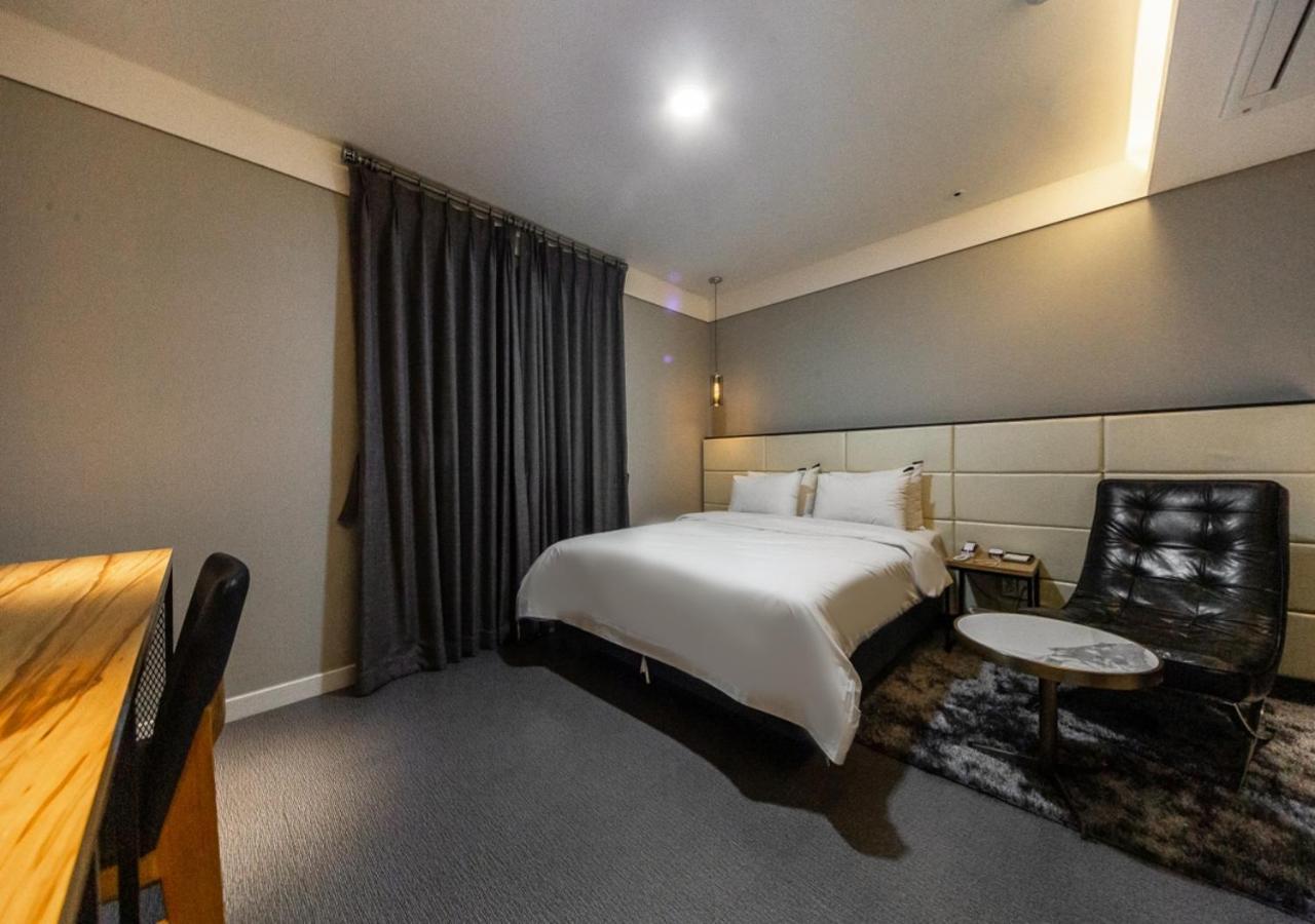 West In Hotel Yeosu Eksteriør bilde
