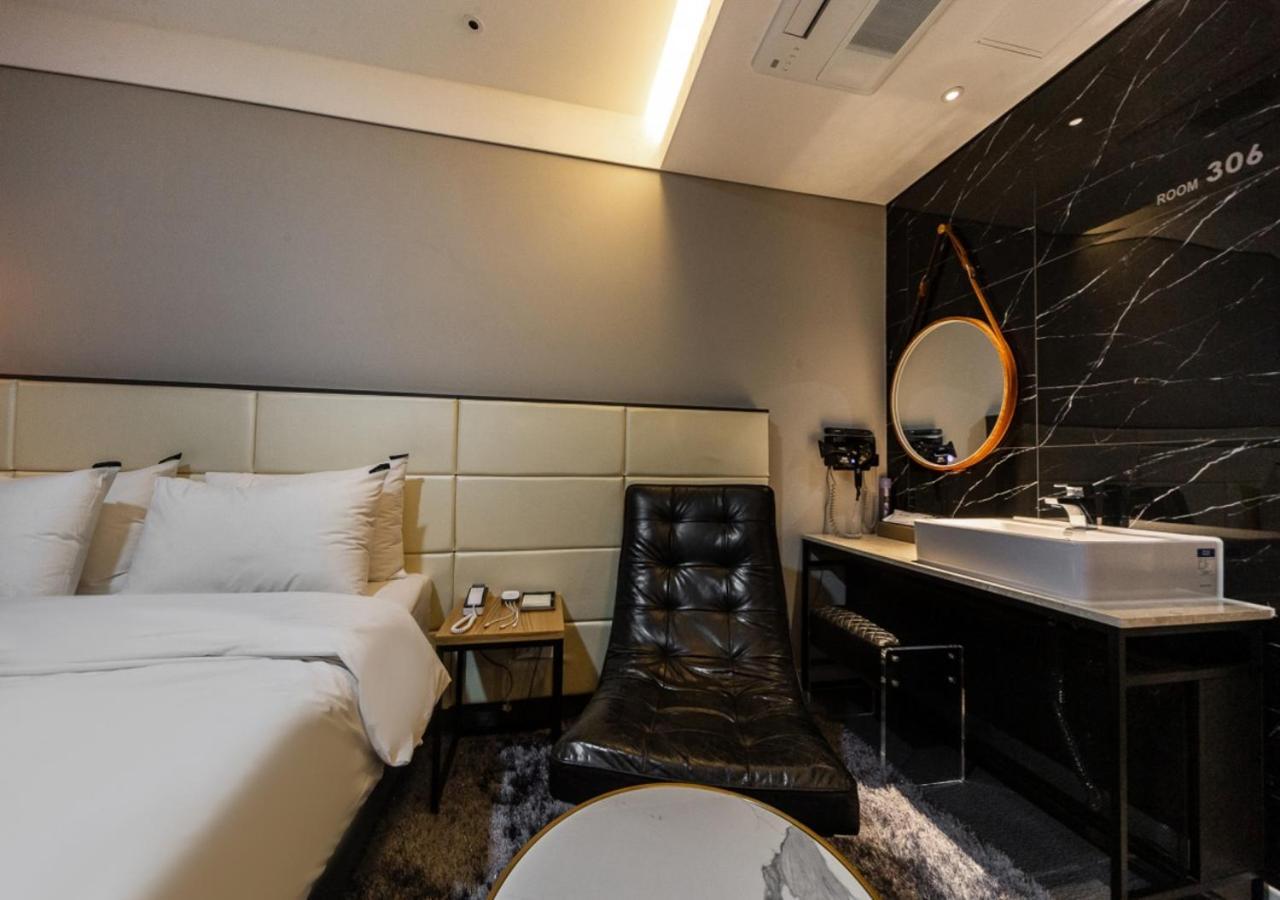West In Hotel Yeosu Eksteriør bilde