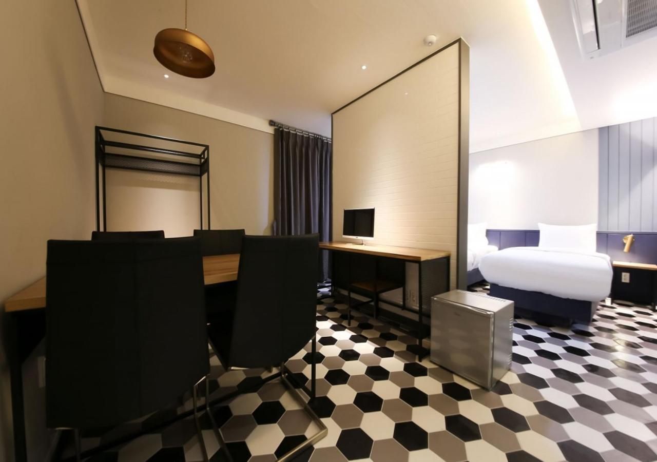 West In Hotel Yeosu Eksteriør bilde