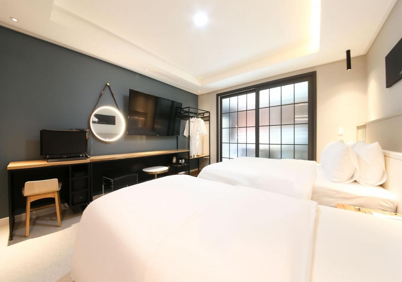 West In Hotel Yeosu Eksteriør bilde